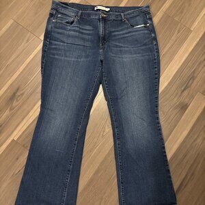 Levi's Women's 515 Bootcut Dark Wash Denim Blue Jeans ~ Size: 18W